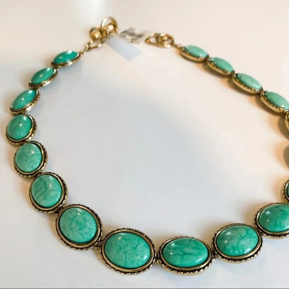 Turquoise Necklace - Picture 3 of 4
